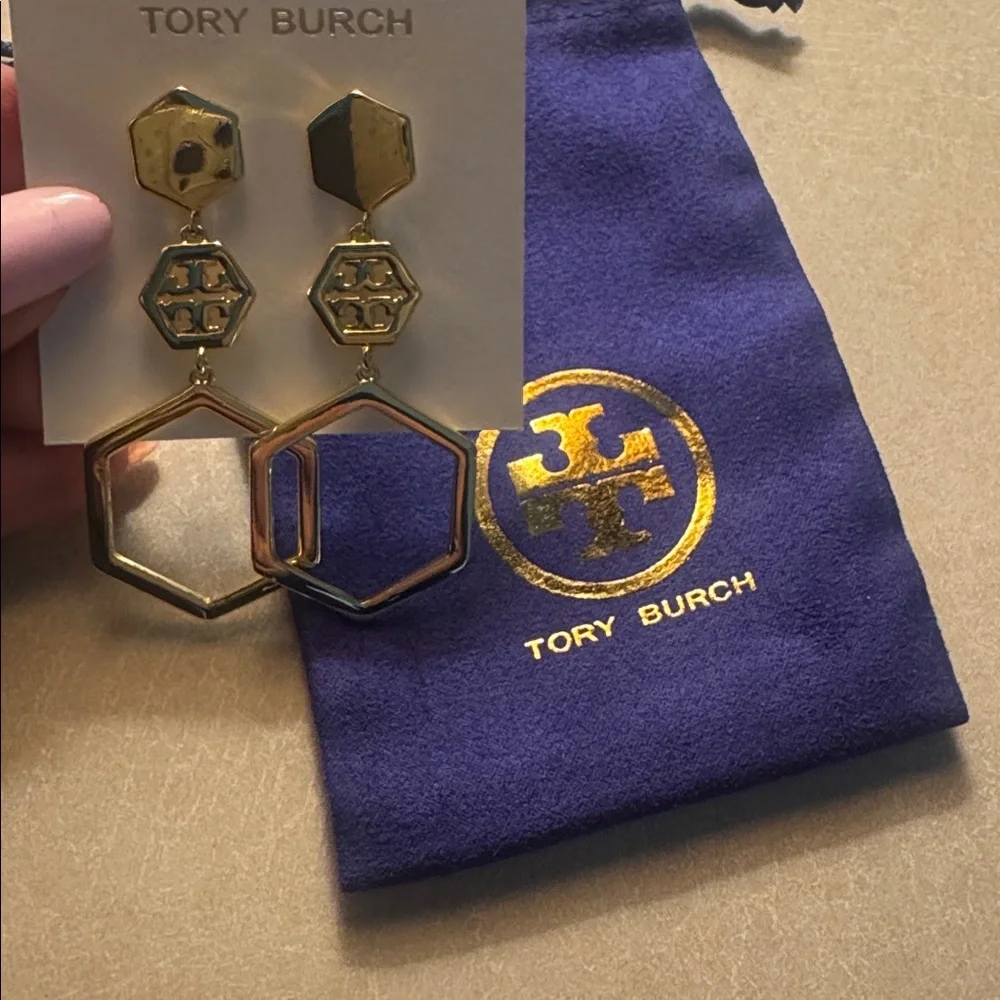 Tory Burch Hexagon Logo circle Dangle Drop earrings $139 NEW